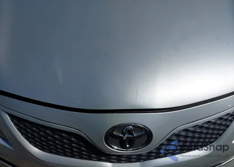 2011 Toyota Camry Se V6 z USA, uszkodzony, nr VIN 4T1BK3EK0BU631739